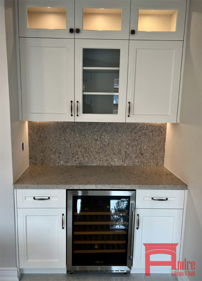 Transitional Kitchen Bar With Painted Mdf, Double Shaker Door Profiles, Quartz Countertop, And Mini Fridge