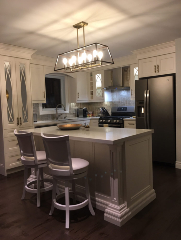 Transitional Kitchen With Off White Painted Mdf Doors Quartz Countertops And Center Island
